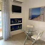 C'est La Vie * جيارديني ناكسوس