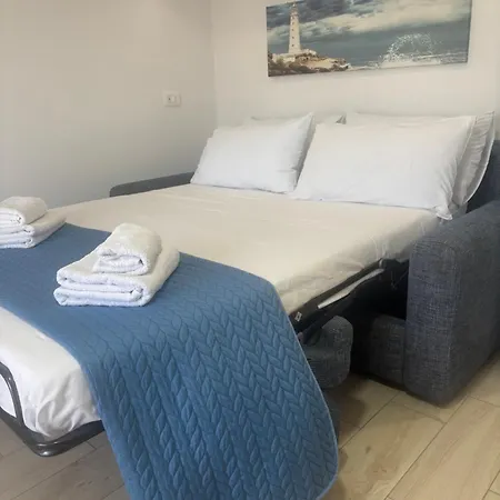 C'est La Vie Apartman