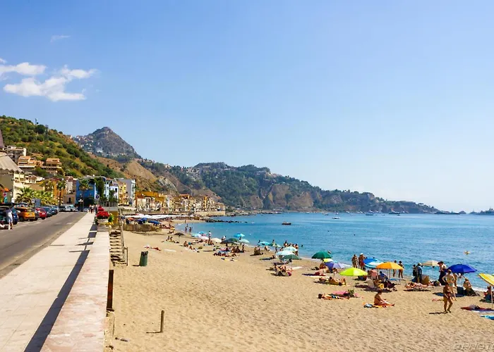 C'est La Vie Apartment Giardini Naxos